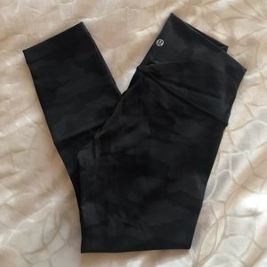 Wunder under high rise crop 23” - heritage 365 camo deep coal multi - 6